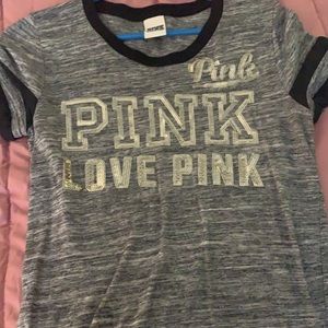 VS T-shirt